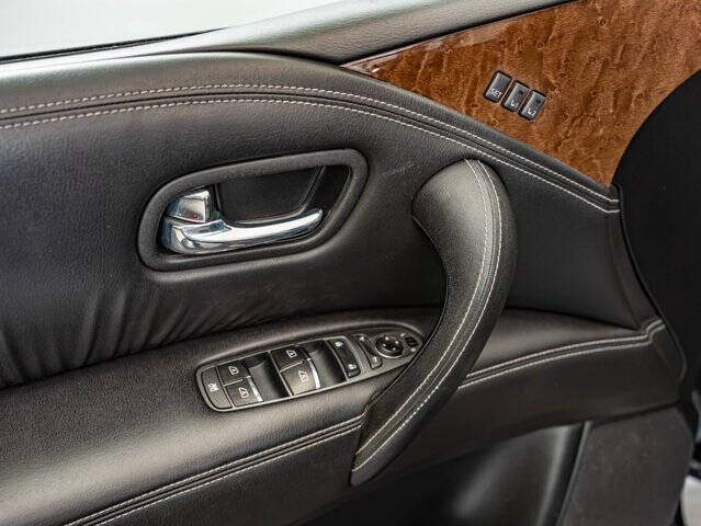 2017 Infiniti QX80
