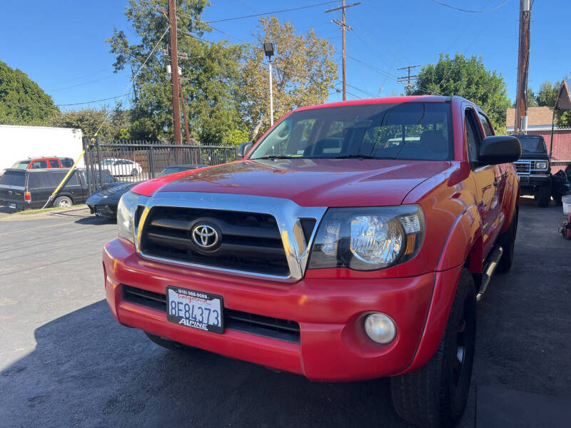 2006 Toyota Tacoma PreRunner photo 2