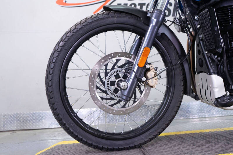 2022 Royal Enfield Himalayan