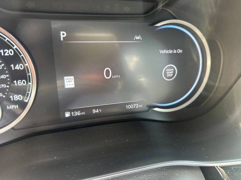 2025 Genesis G70