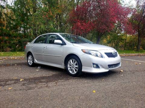 2009 Toyota Corolla for sale at Viking Motors in Medford OR