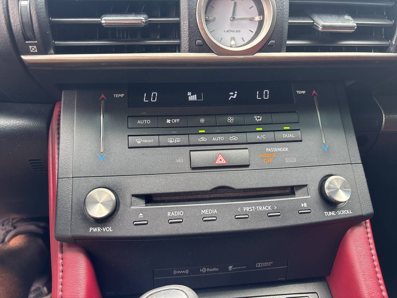 LexusRC 35024