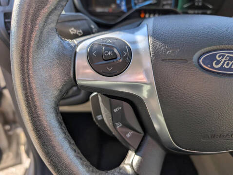 2017 Ford C-MAX Energi Titanium