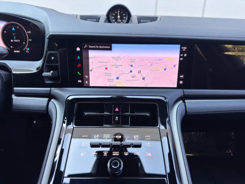 2025 Porsche Panamera