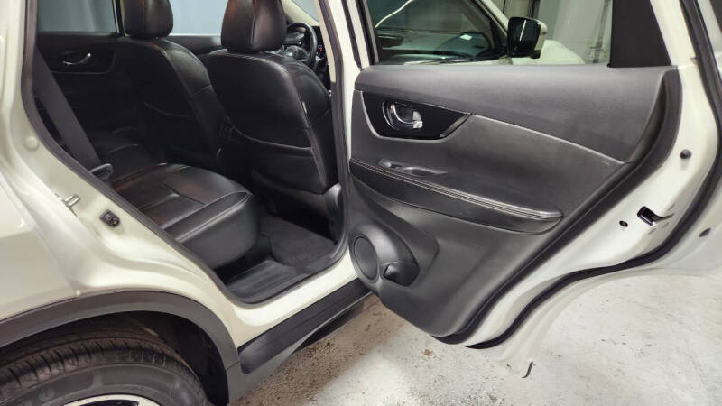 2020 Nissan Rogue SL