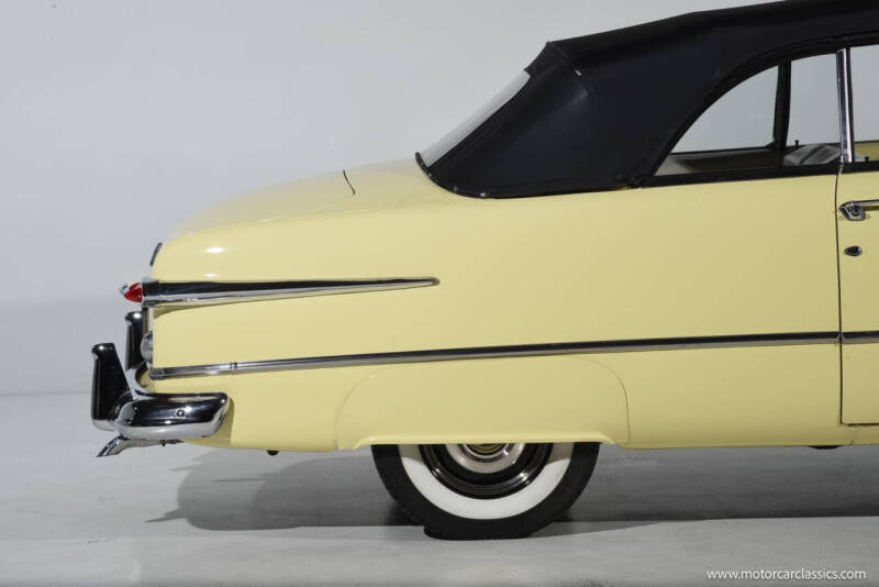 1951 Ford Deluxe