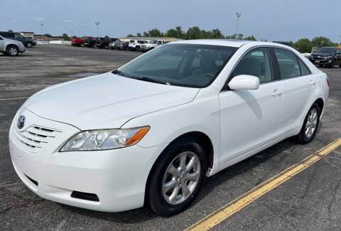 2009 Toyota Camry for sale at In Motion Sales LLC in Olathe KS