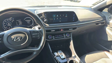 2022 Hyundai Sonata SEL Plus