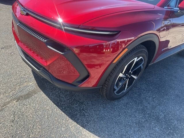 2026 Chevrolet Equinox EV LT 2