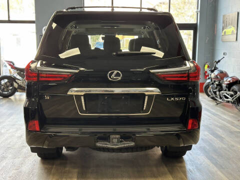 2018 Lexus LX 570 Two-Row