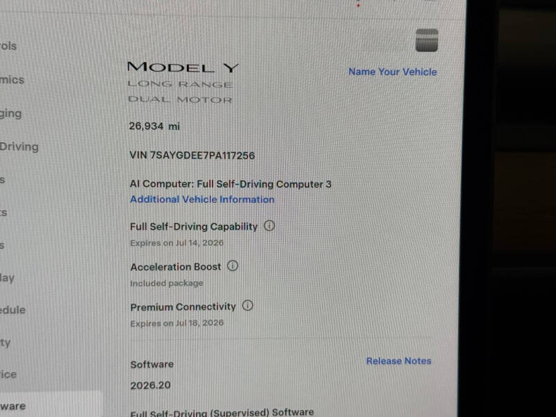 2023 Tesla Model Y Long Range