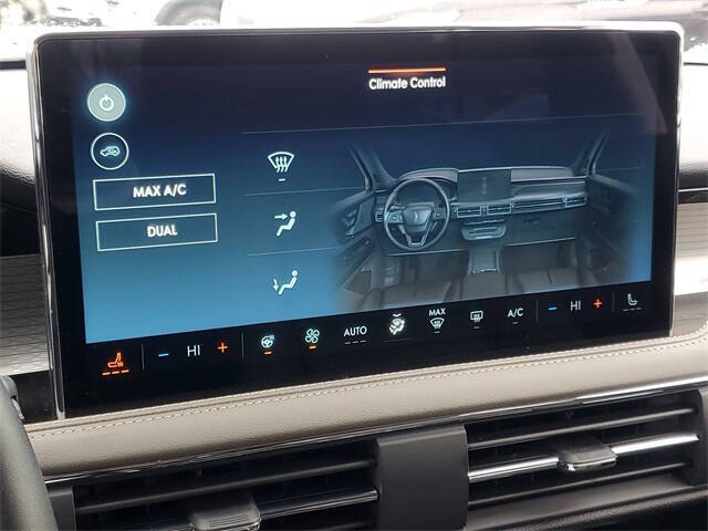 2023 Lincoln Corsair Standard