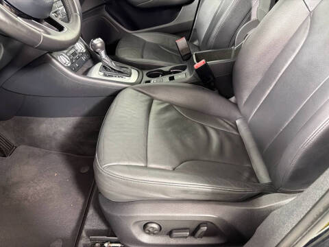 2015 Audi Q3 2.0T Premium Plus