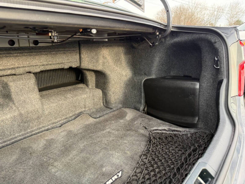 2012 Toyota Camry Hybrid XLE