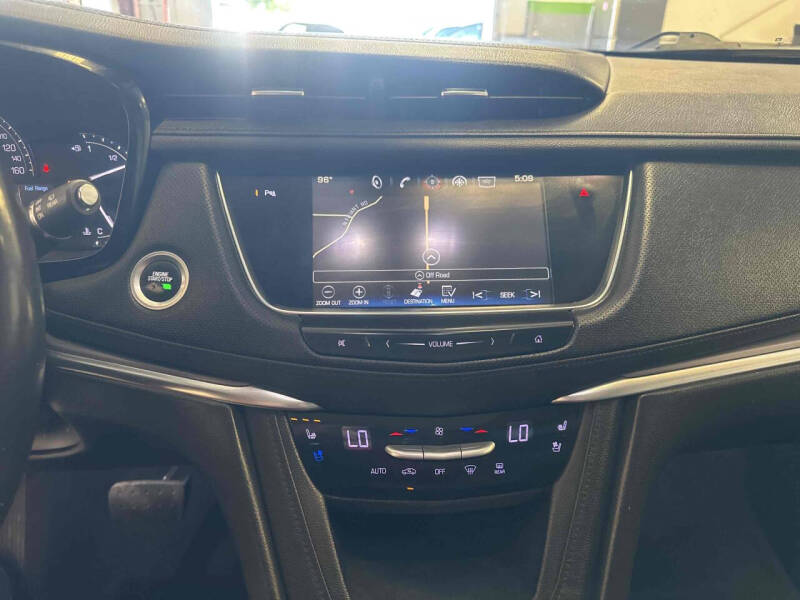 2018 Cadillac XT5 Premium Luxury