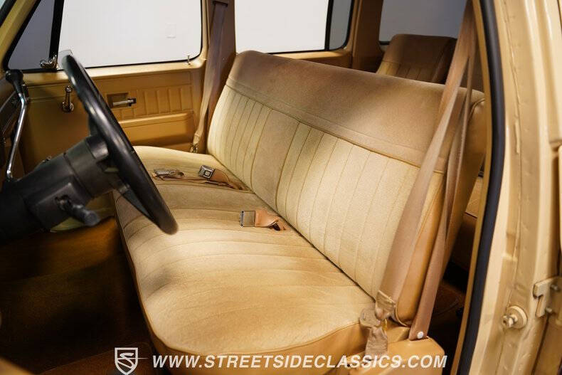 1987 GMC Suburban R1500