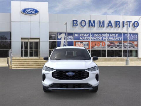 2025 Ford Escape Hybrid ST-Line