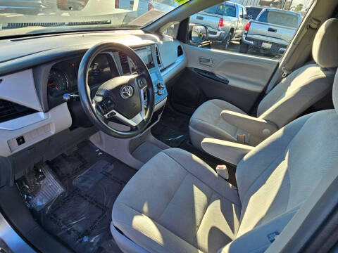 2016 Toyota Sienna L 7-Passenger