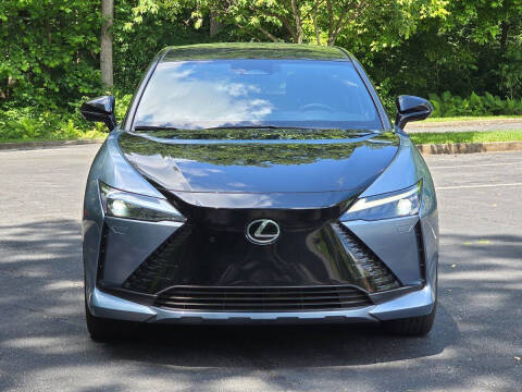 2023 Lexus RZ 450e Luxury