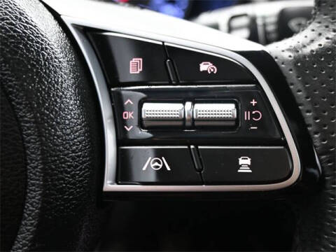 2022 Kia Forte GT Line