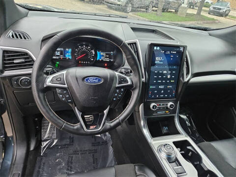 2022 Ford Edge ST