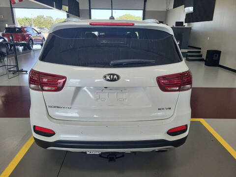 2020 Kia Sorento EX V6
