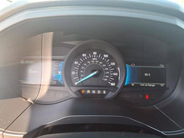 2024 Ford Edge Titanium