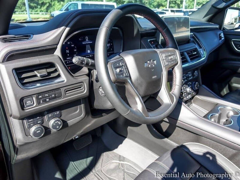 2024 Chevrolet Suburban RST