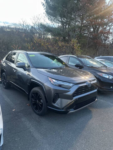 2024 Toyota RAV4 Hybrid SE