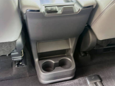 2024 Toyota Sienna Limited 7-Passenger