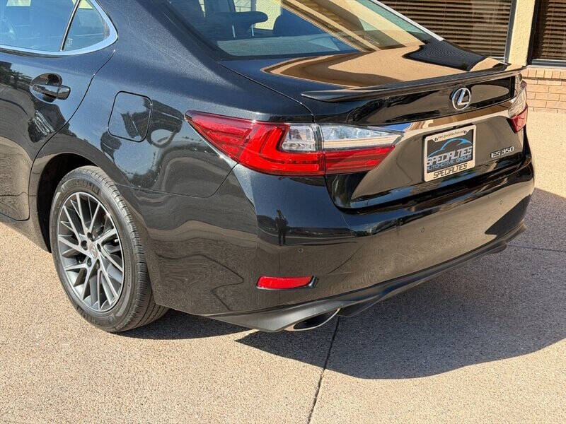 2017 Lexus ES 350