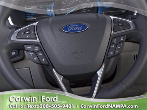 2021 Ford Edge Titanium