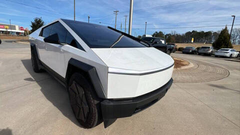 2025 Tesla Cybertruck
