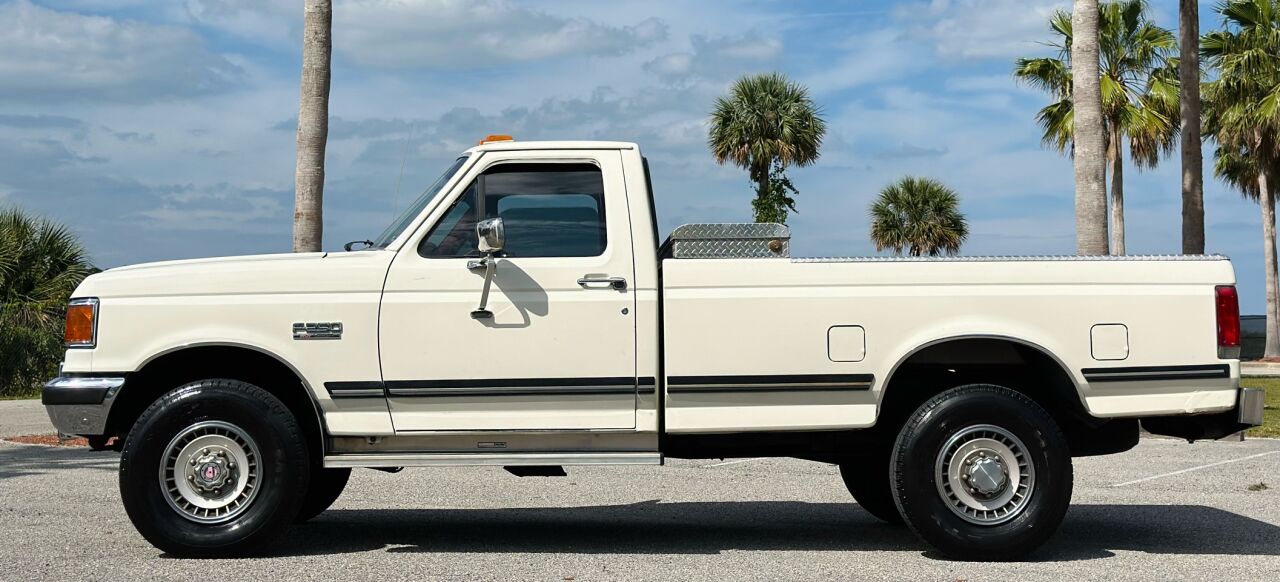 1990 Ford F-250 48