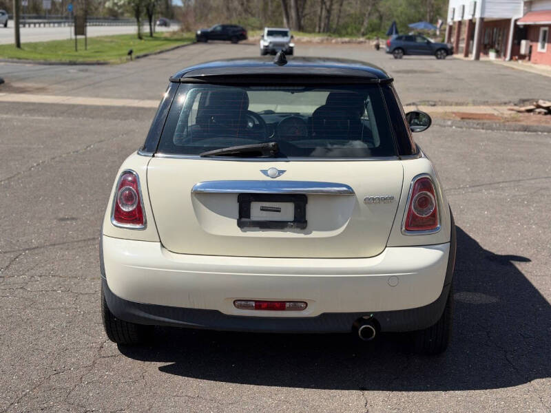 2011 MINI Cooper