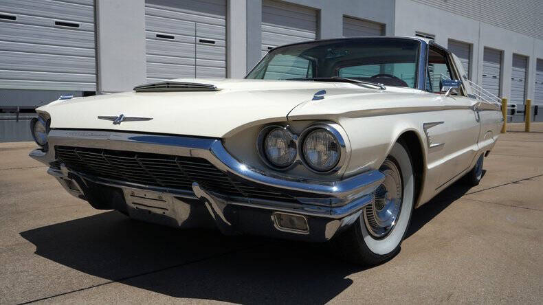 1965 Ford Thunderbird