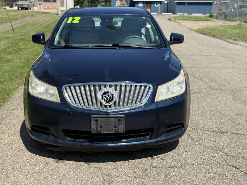 2012 Buick LaCrosse Base's photo