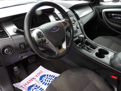 2018 Ford Taurus SEL