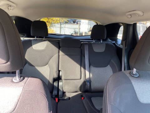 2016 Jeep Cherokee Sport