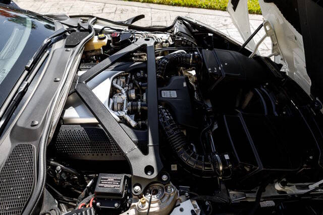 2019 Aston Martin DB11 Volante