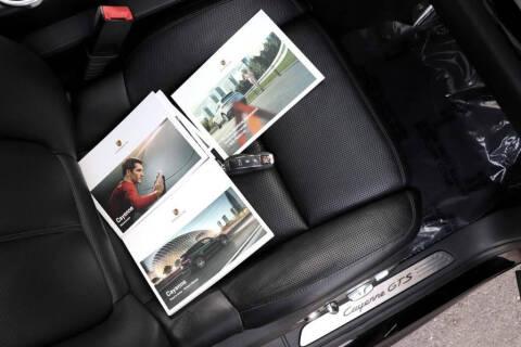 2017 Porsche Cayenne GTS