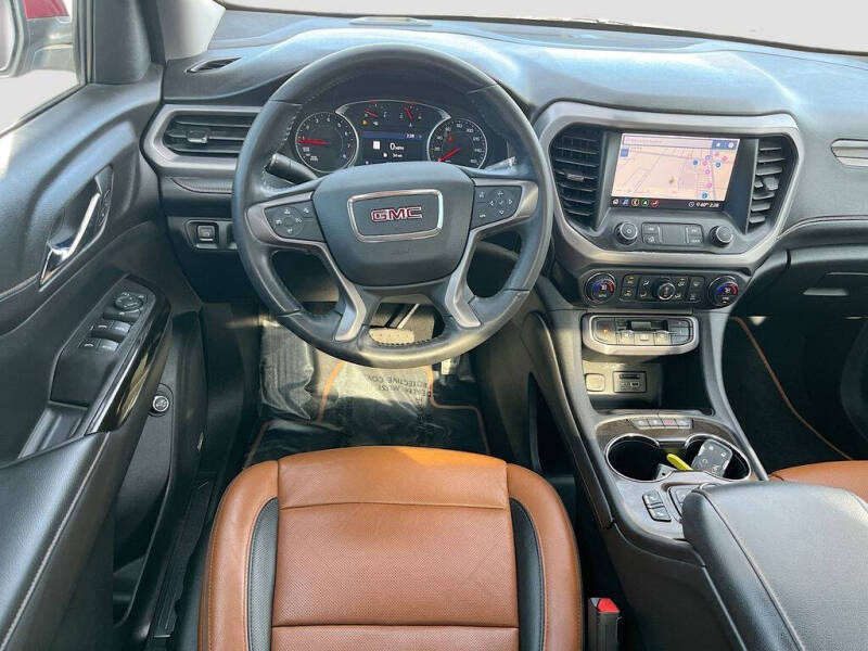 2020 GMC Acadia AT4