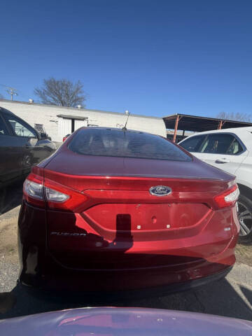 2013 Ford Fusion SE