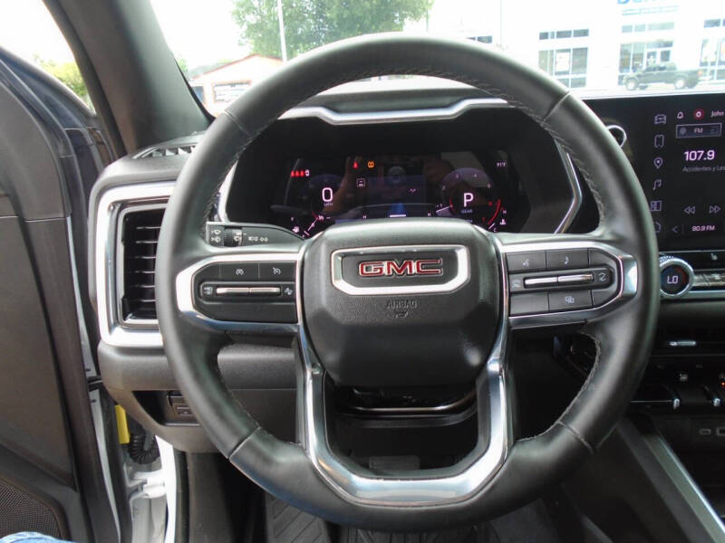 2024 GMC Canyon Elevation