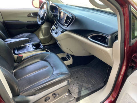 2018 Chrysler Pacifica Touring L Plus