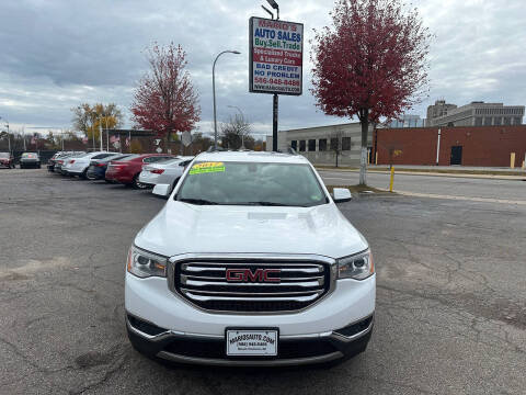 2017 GMC Acadia SLE-2