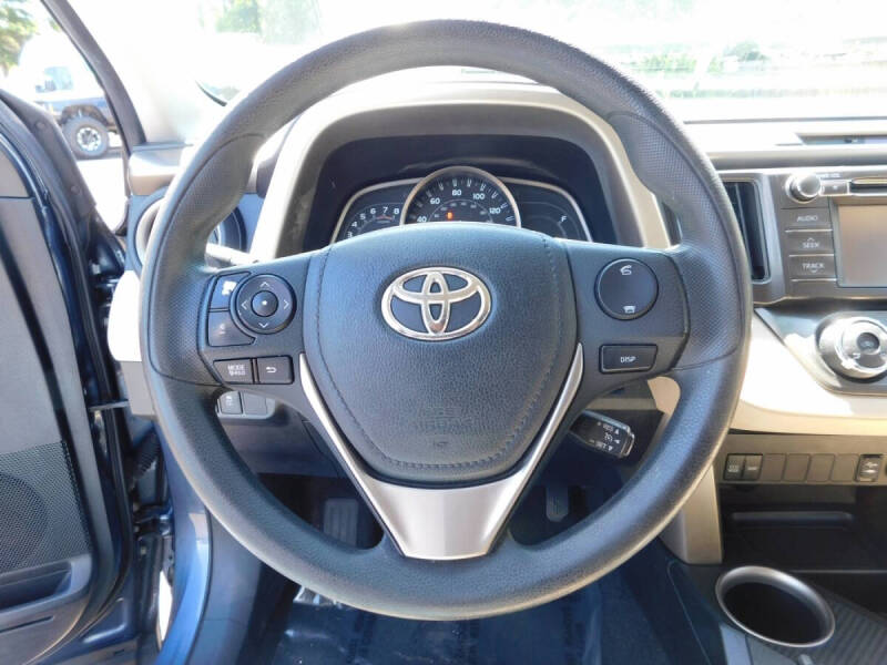 2013 Toyota RAV4 LE