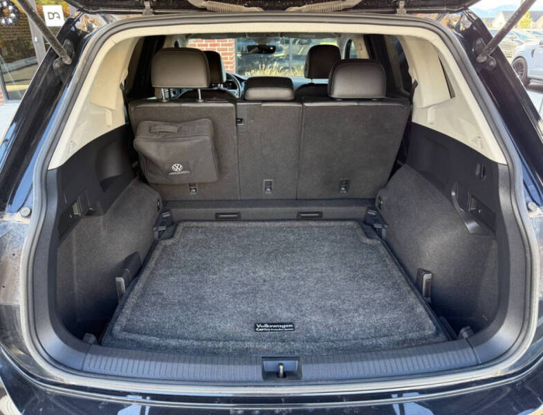 2023 Volkswagen Tiguan SE 4Motion