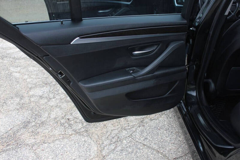 2016 BMW 5 Series 528i xDrive