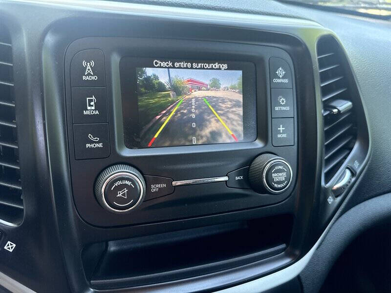 2014 Jeep Cherokee Sport